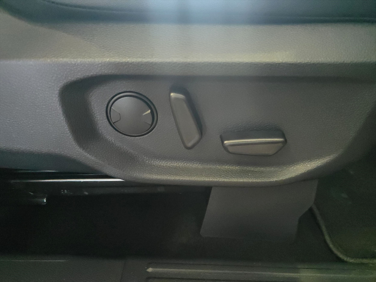 Photo 19 of 20