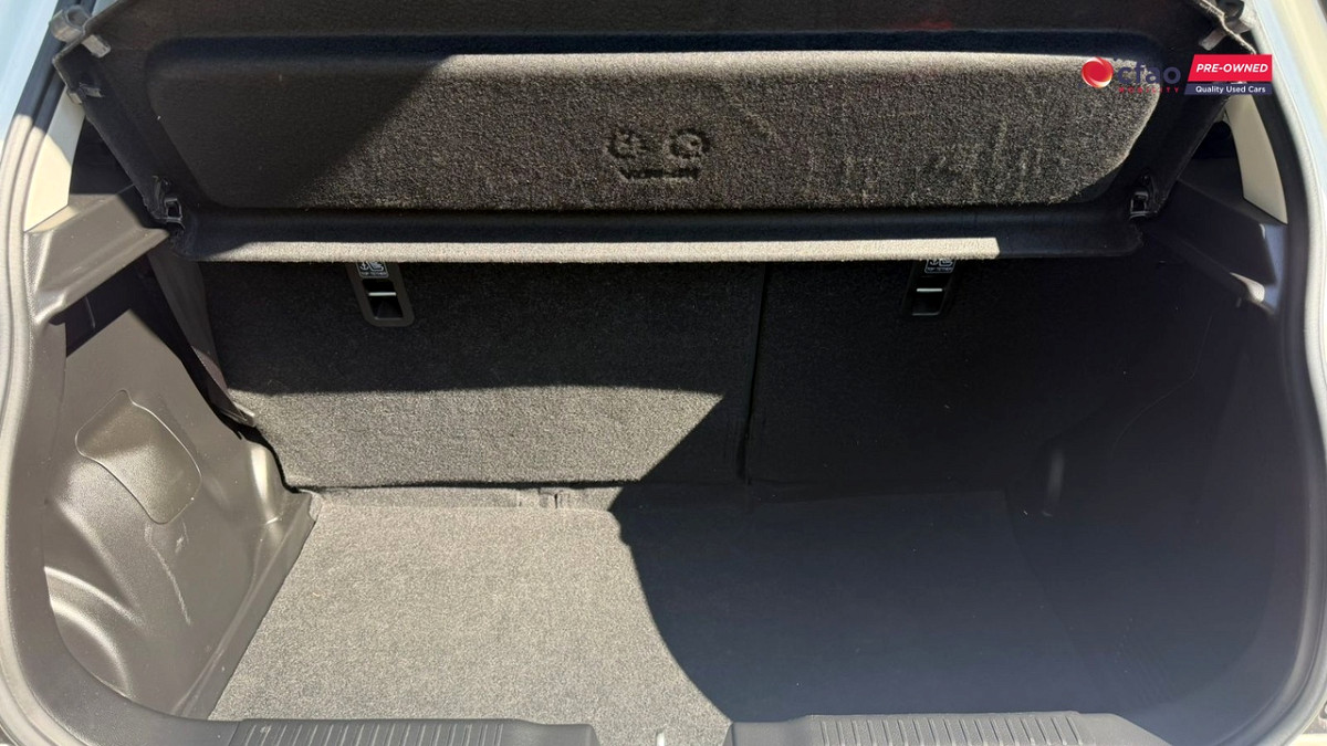 Photo 9 of 20