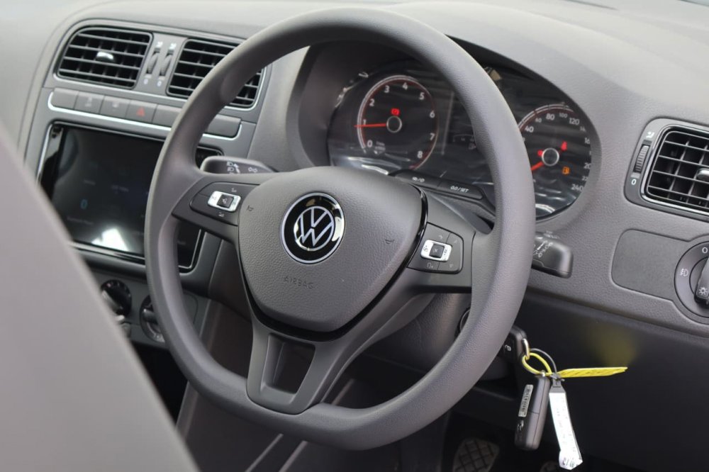 Photo 21 of 31