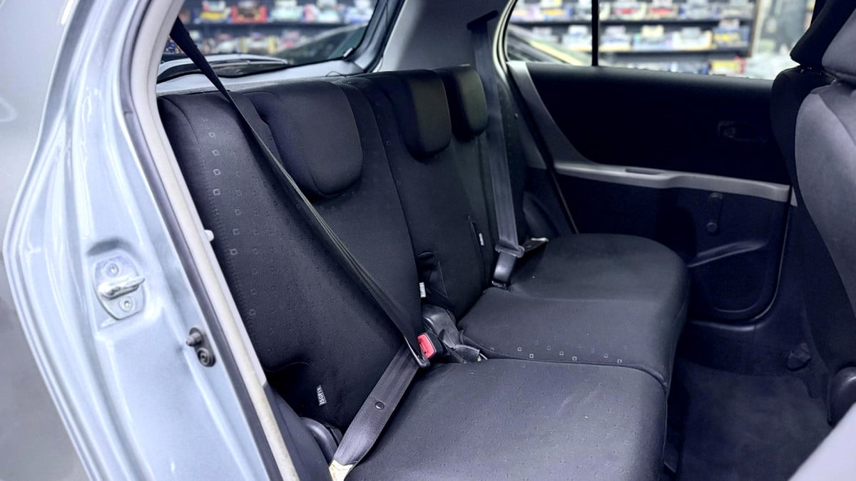 Photo 22 of 27
