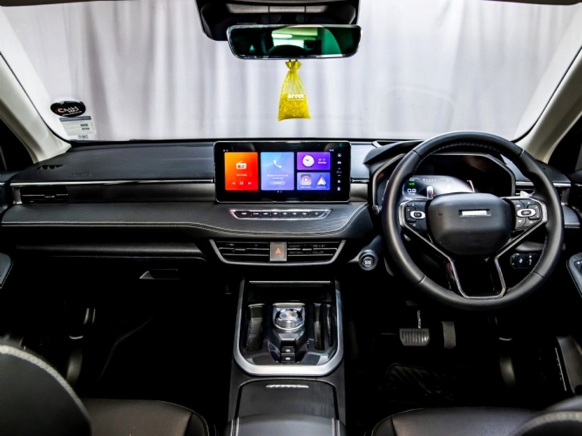 Photo 6 of 13