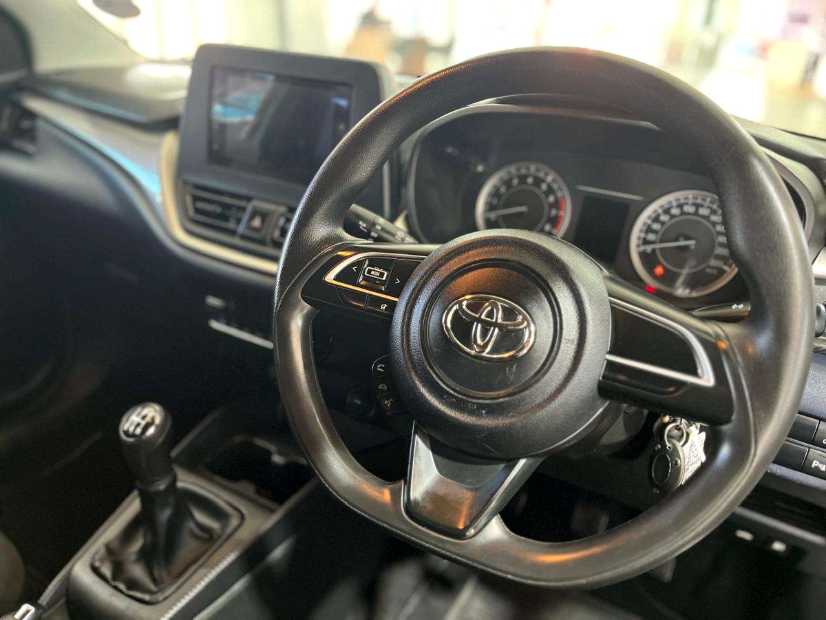 Photo 9 of 20