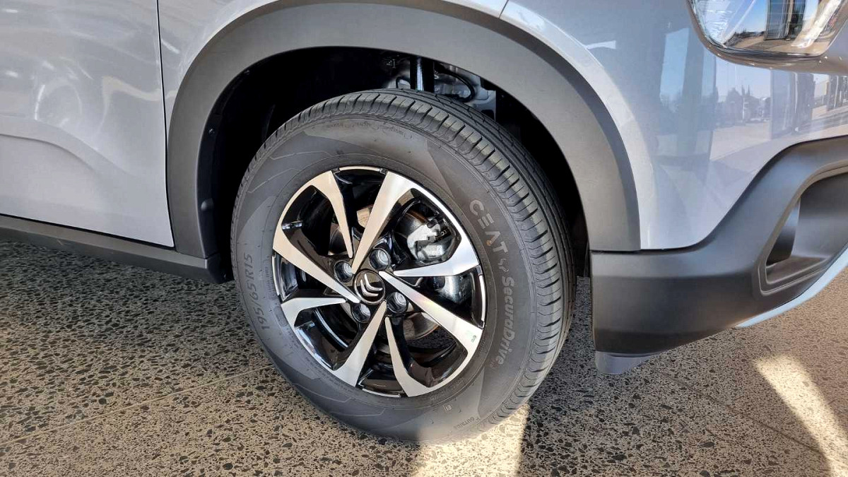 Photo 6 of 13