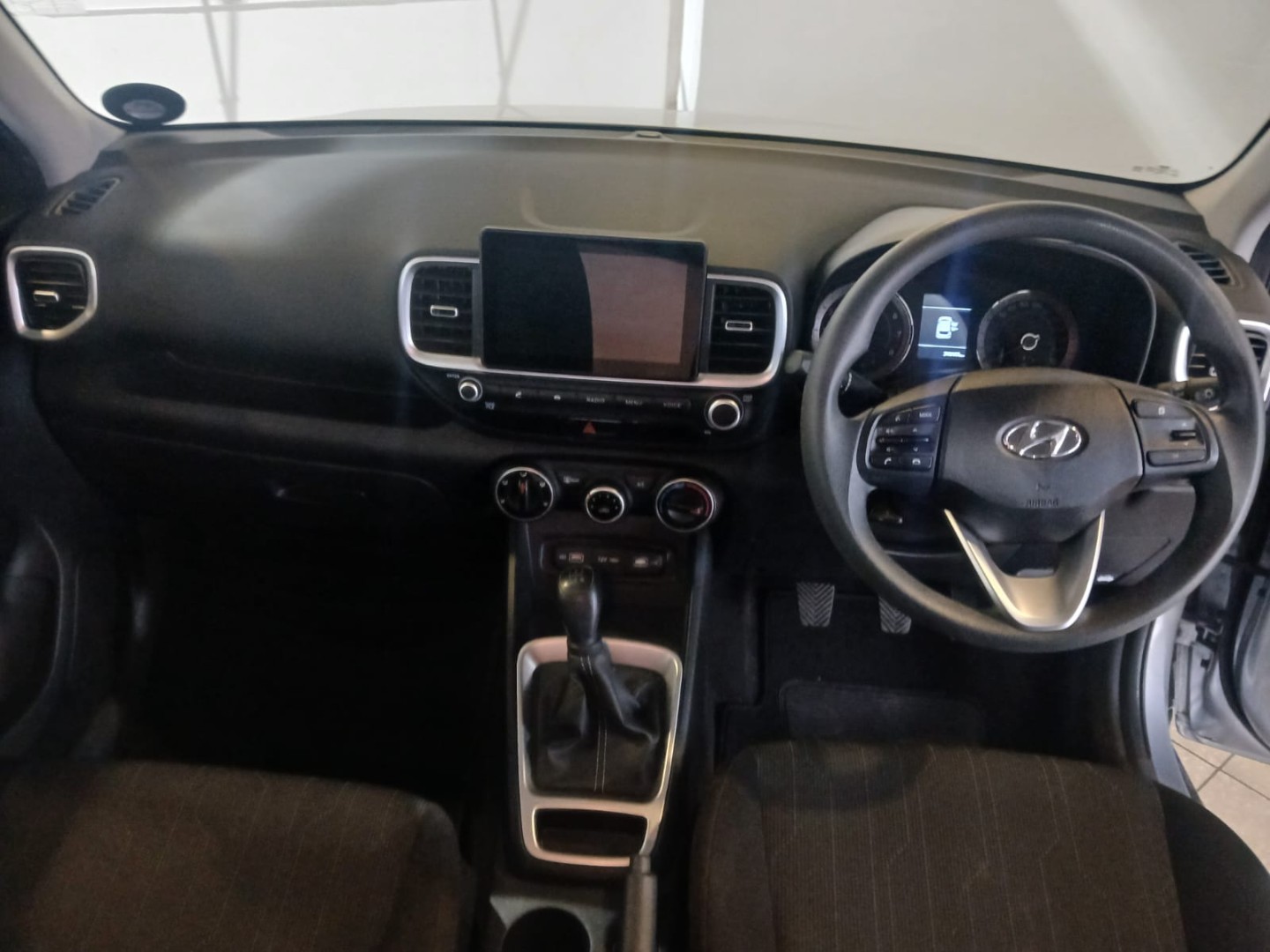 Photo 18 of 23