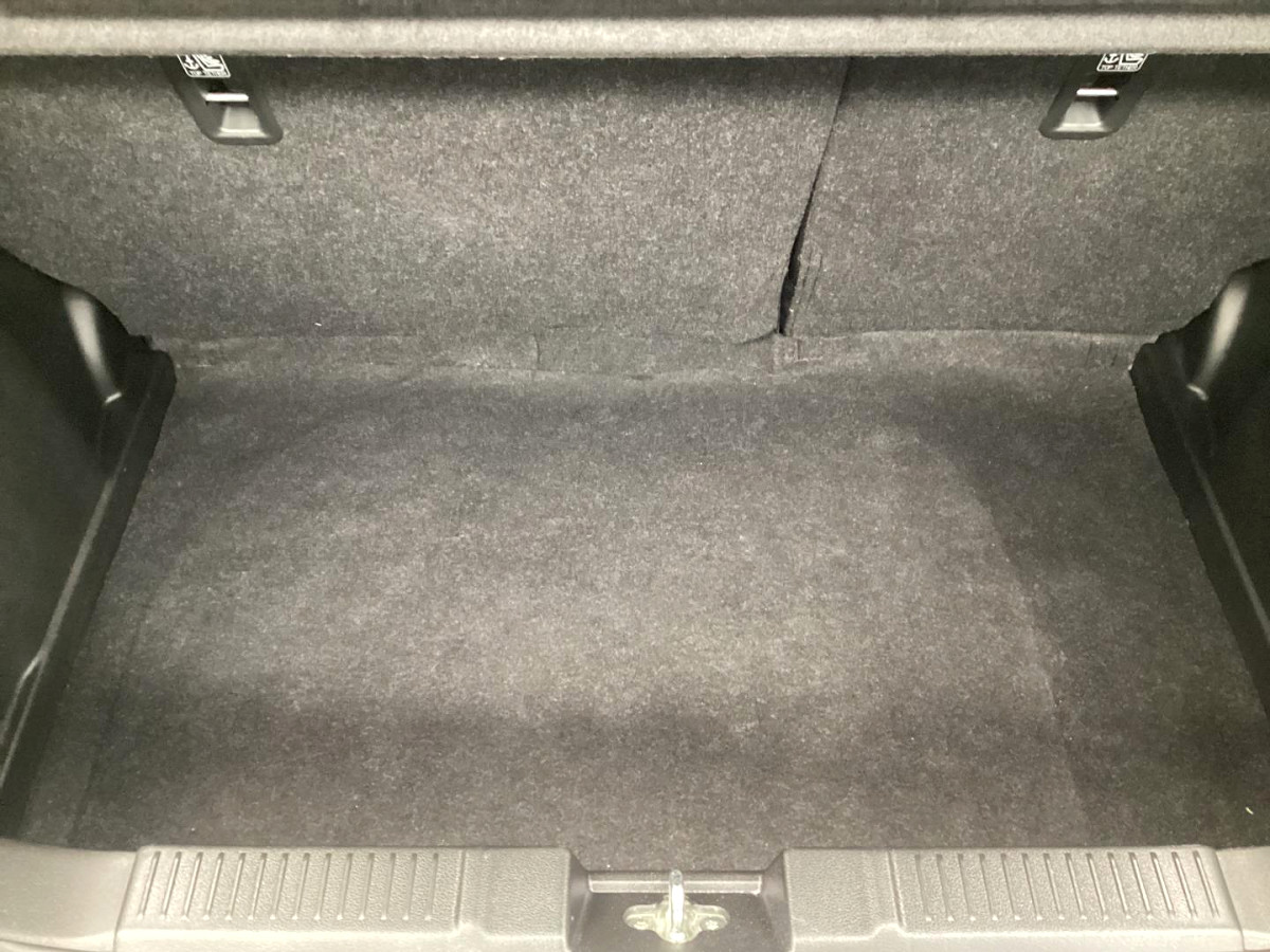 Photo 14 of 23