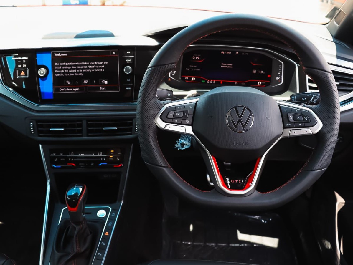 Photo 13 of 15