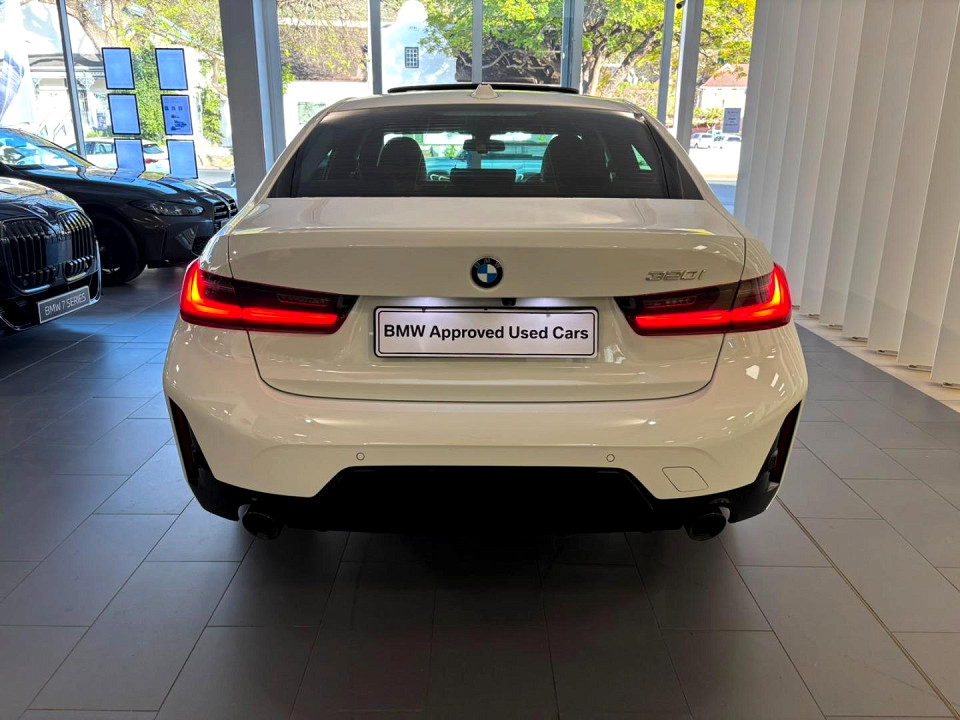 Photo 7 of 24