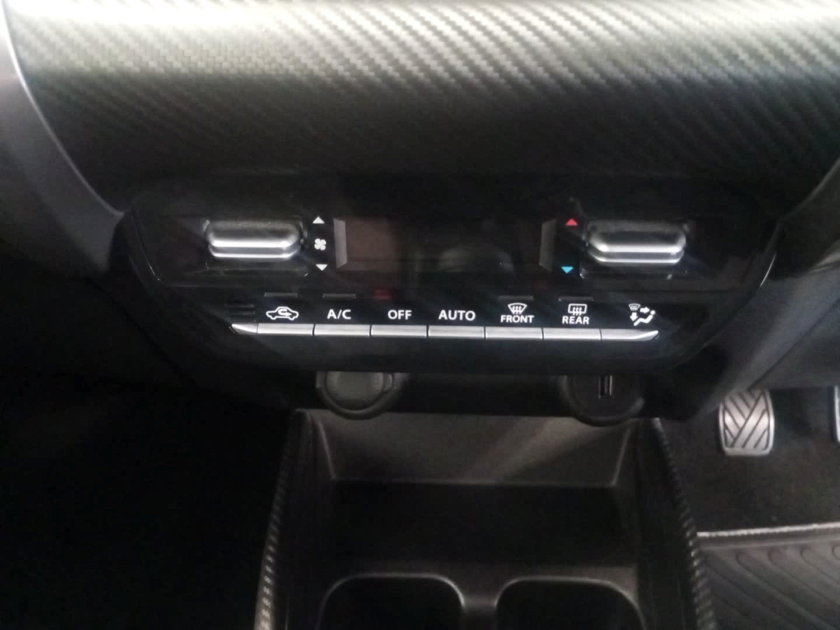 Photo 16 of 21