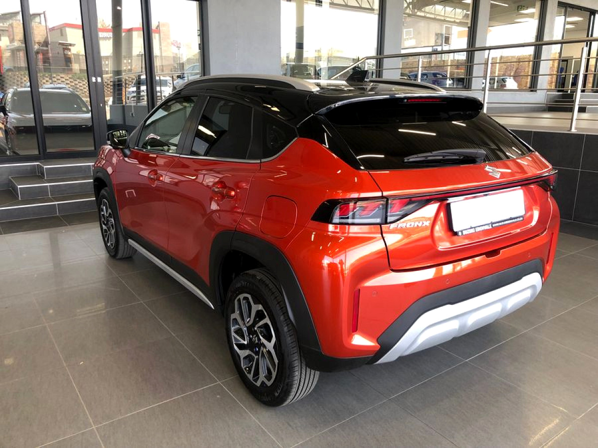 Photo 4 of 6