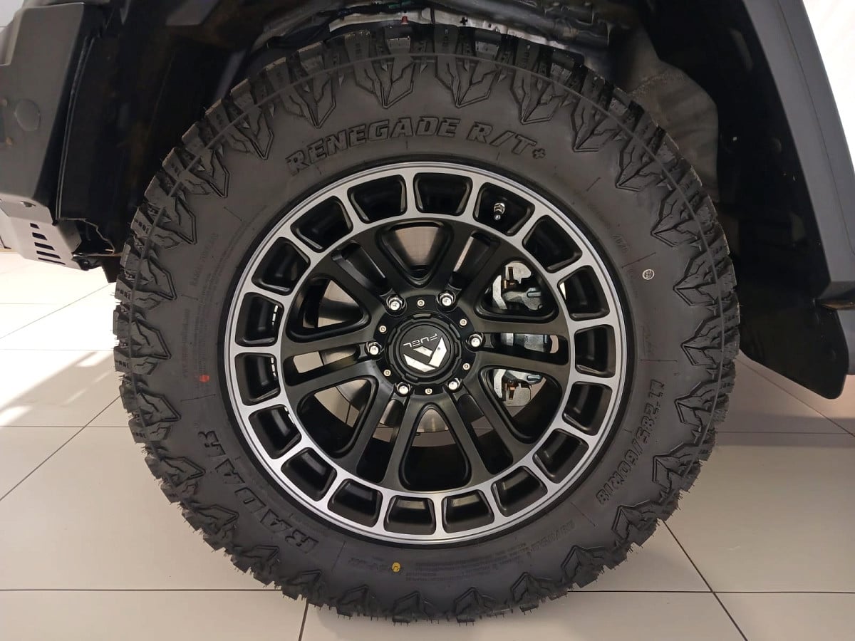 Photo 9 of 12