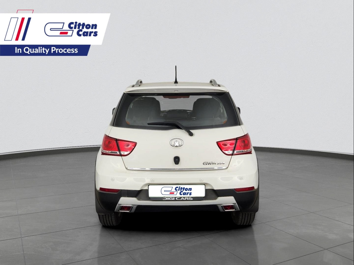Photo 4 of 8