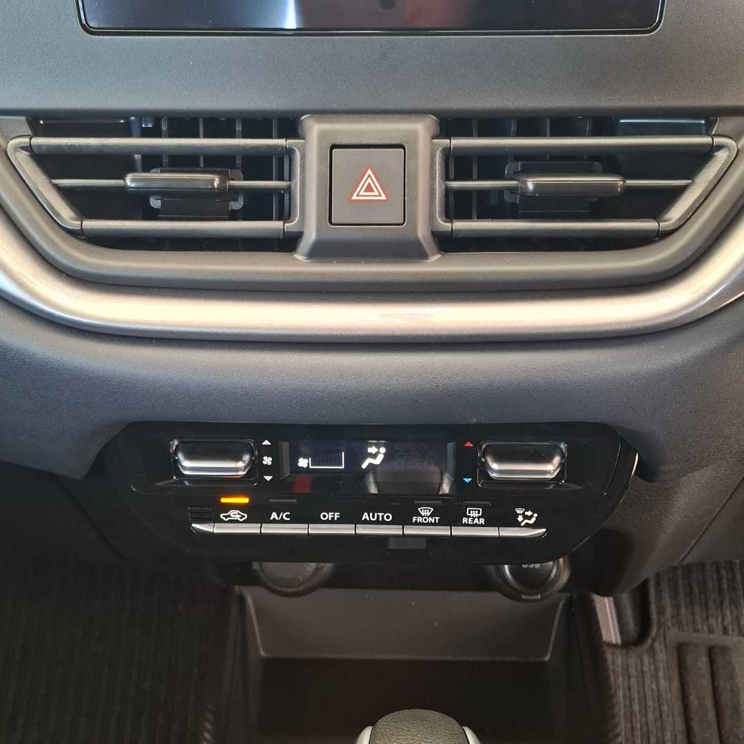 Photo 18 of 26