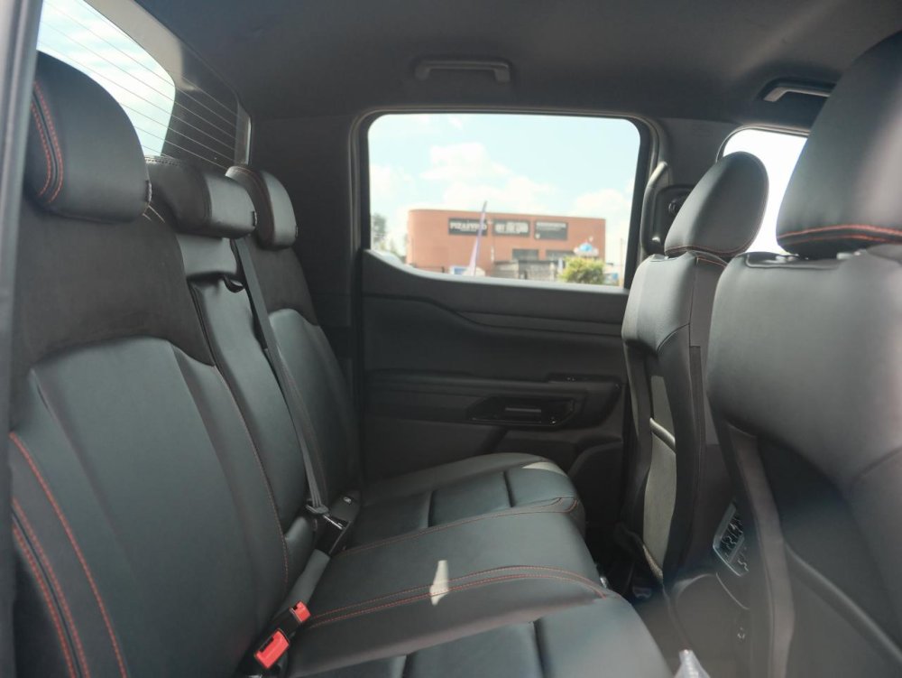 Photo 14 of 29