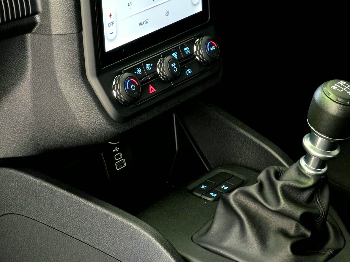 Photo 26 of 31