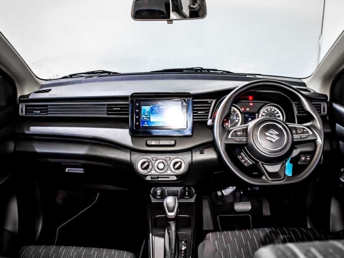 Photo 15 of 21