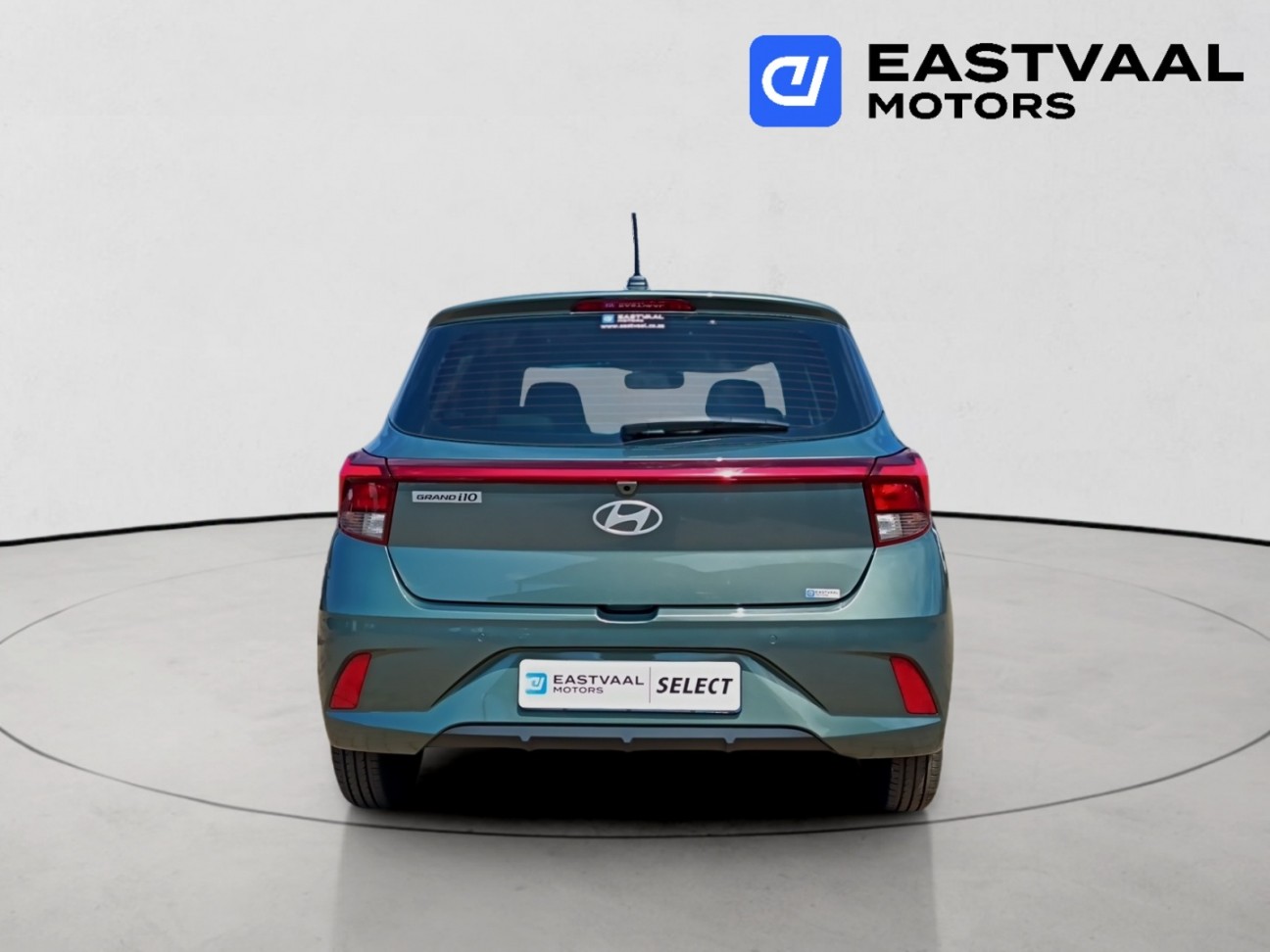 Photo 7 of 20