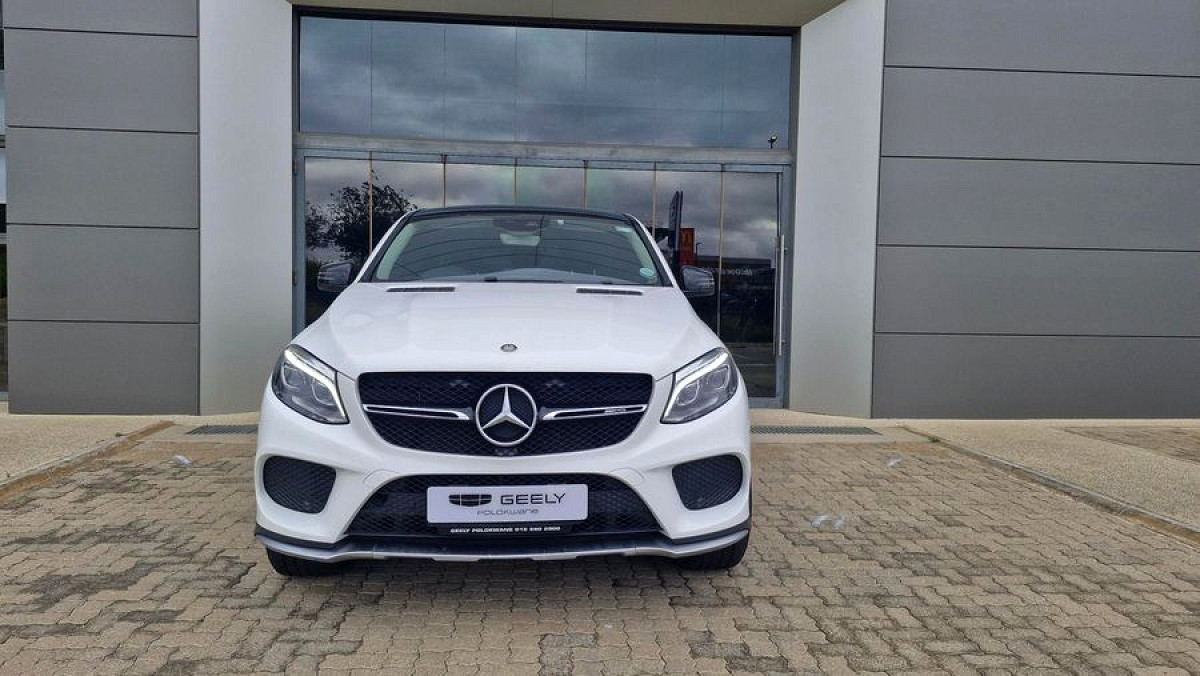 Photo 6 of 27