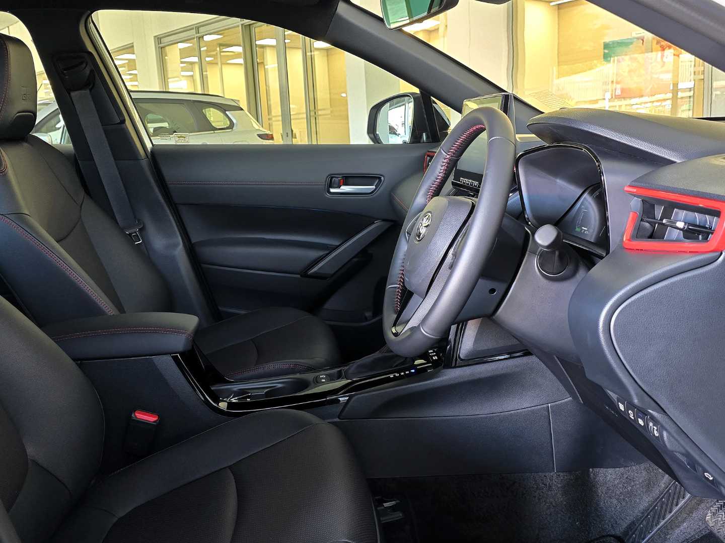 Photo 17 of 24
