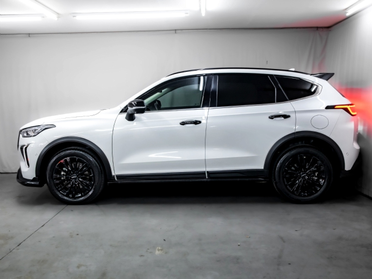 Photo 2 of 13