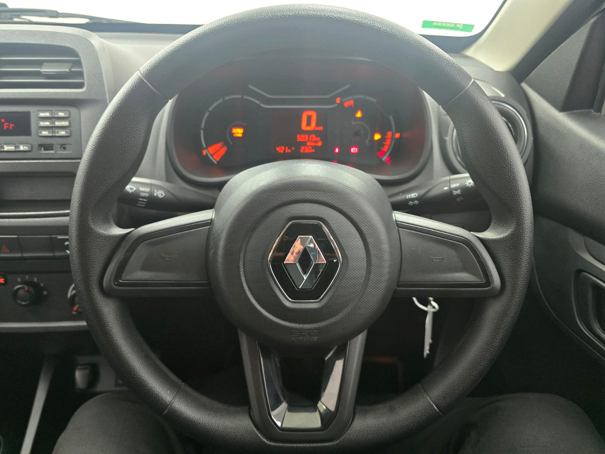 Photo 14 of 20