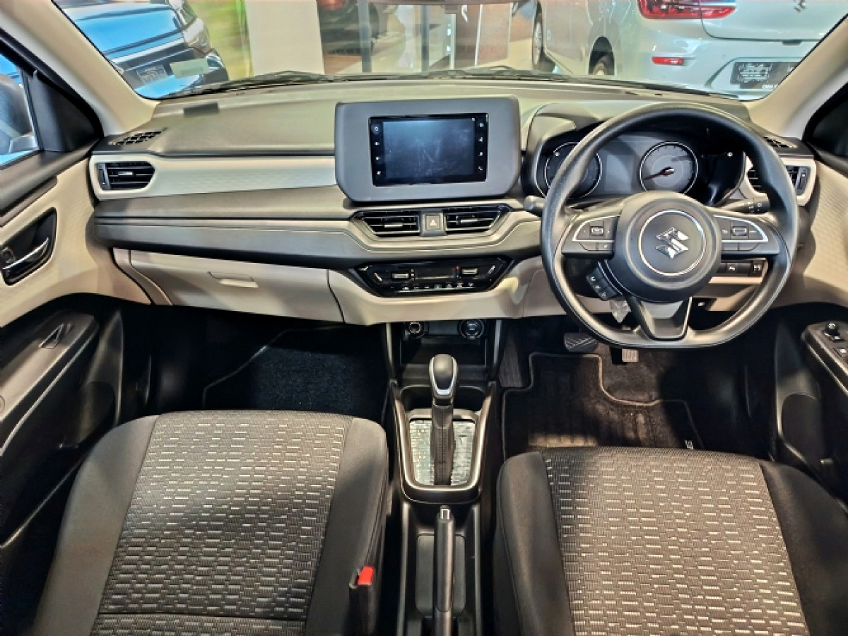 Photo 8 of 10