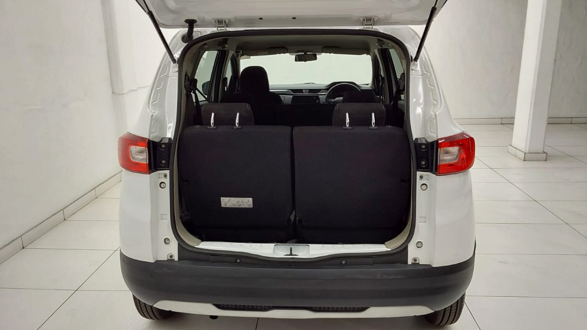 Photo 20 of 25