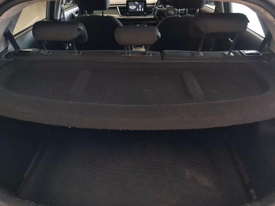 Photo 16 of 19