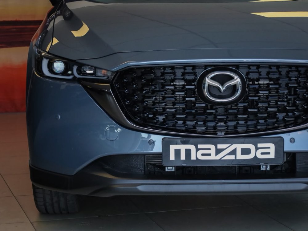 Photo 5 of 26