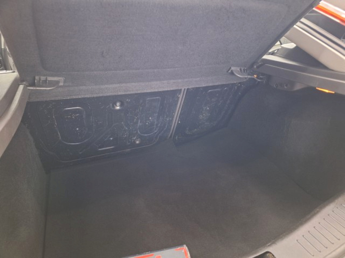 Photo 15 of 16