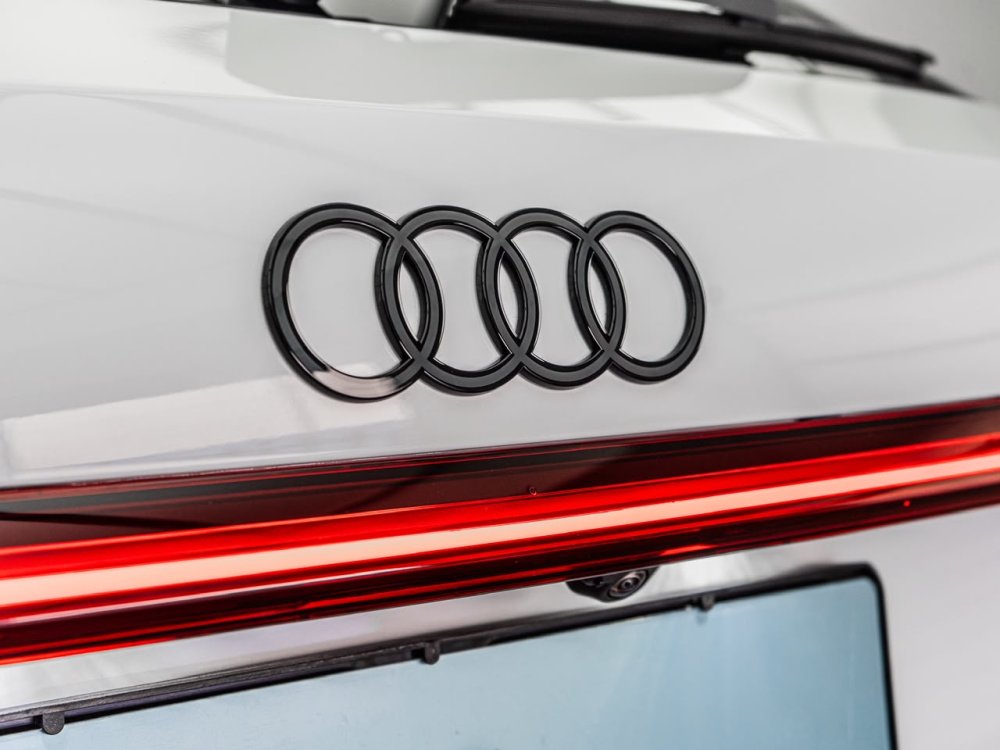 Photo 25 of 29