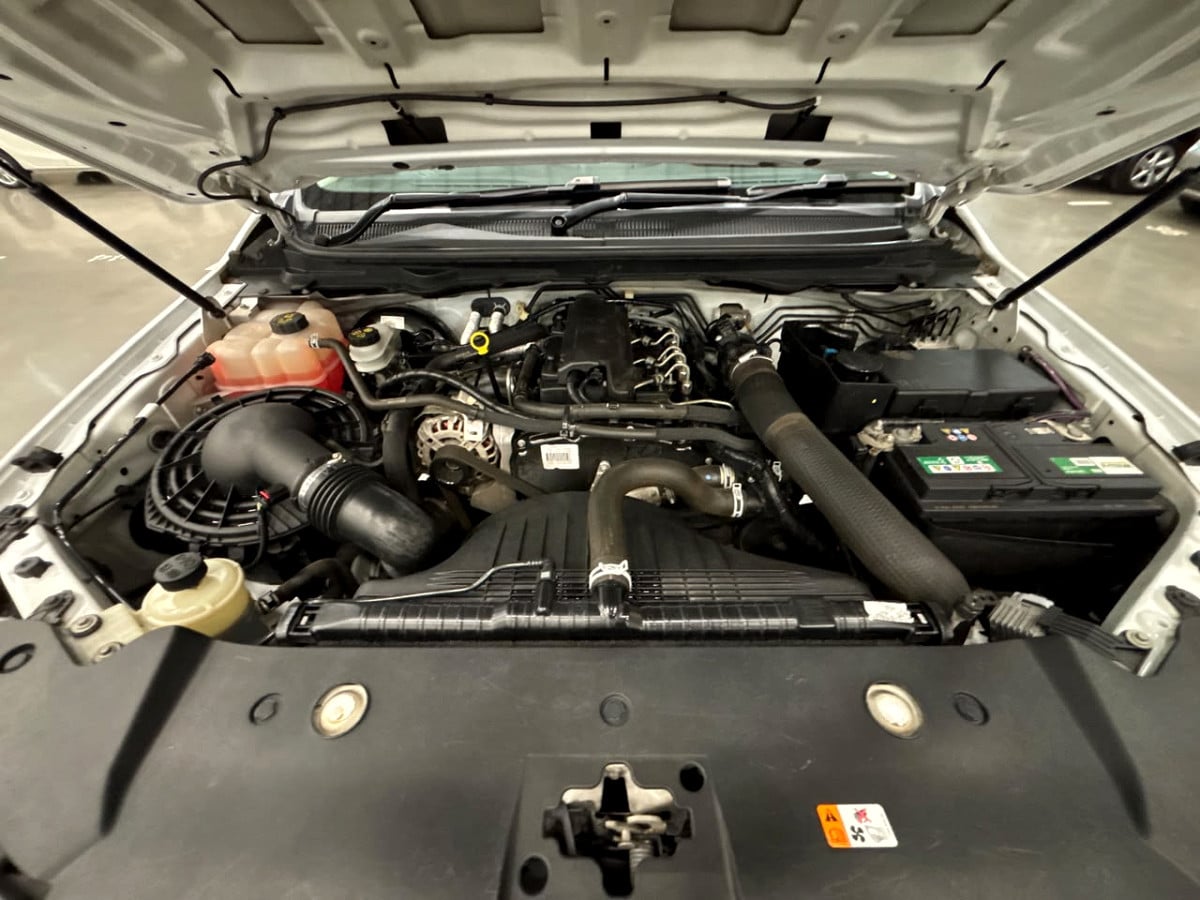 Photo 10 of 16