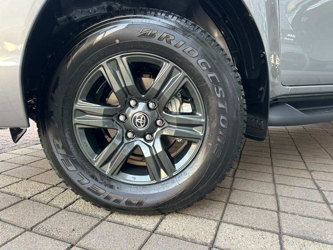 Photo 14 of 22