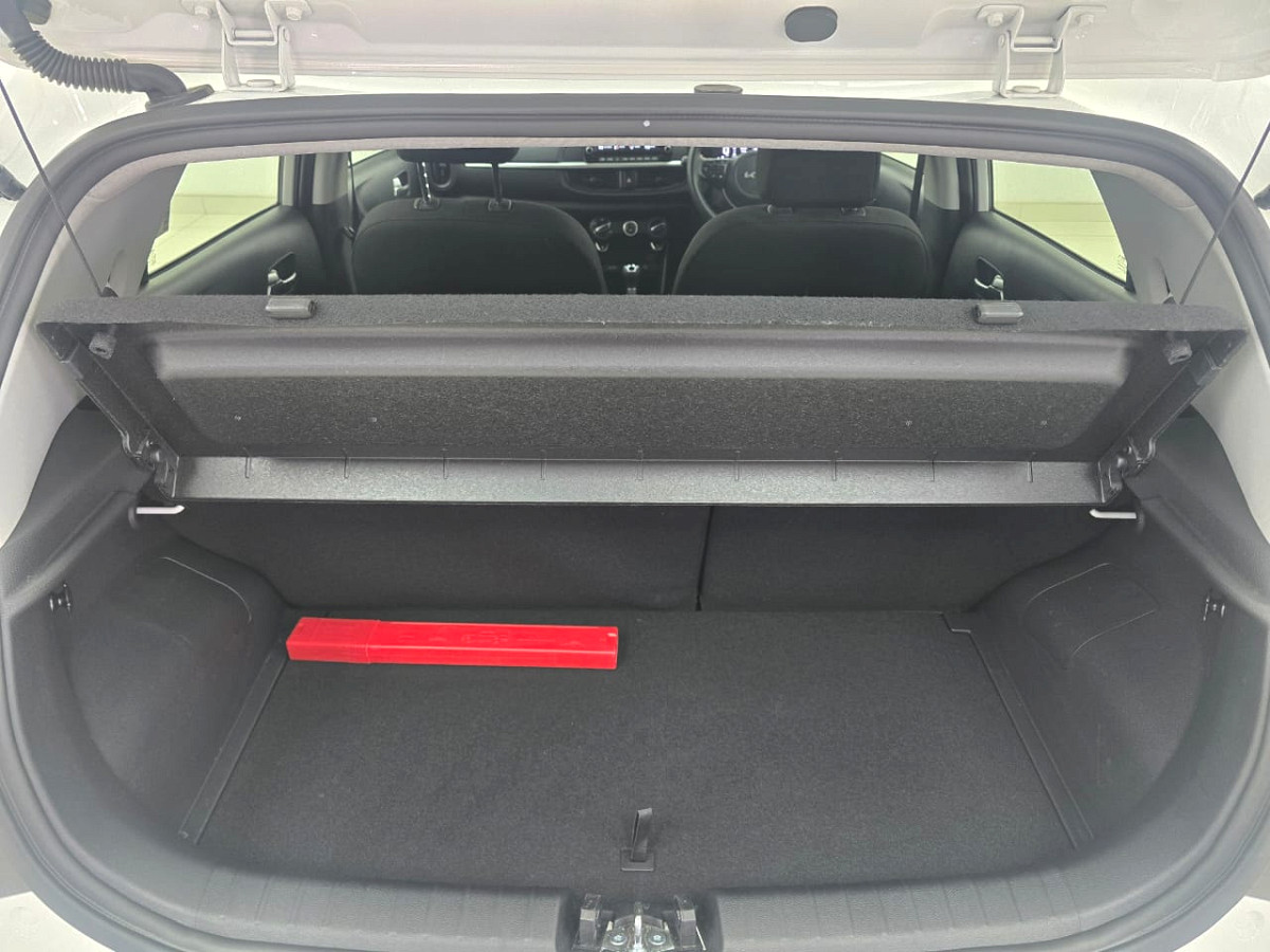 Photo 19 of 23
