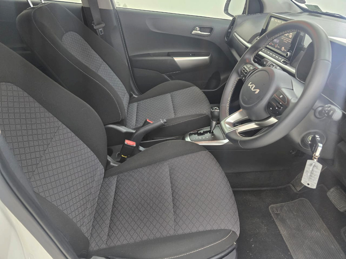 Photo 6 of 23