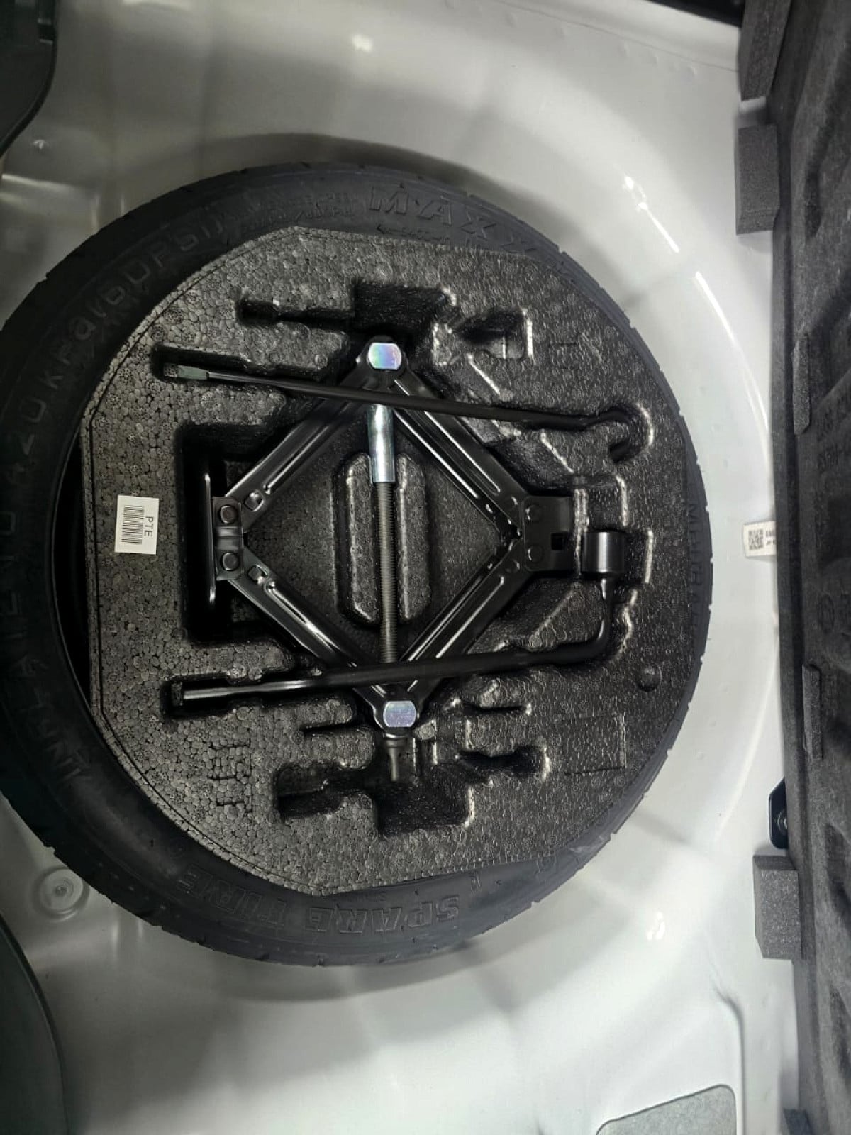 Photo 19 of 23