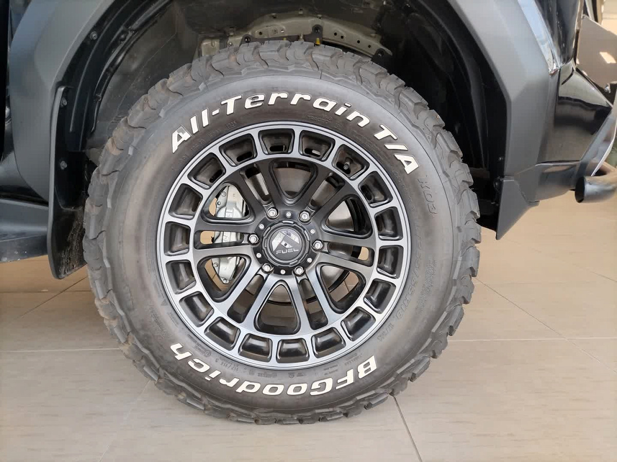 Photo 16 of 22