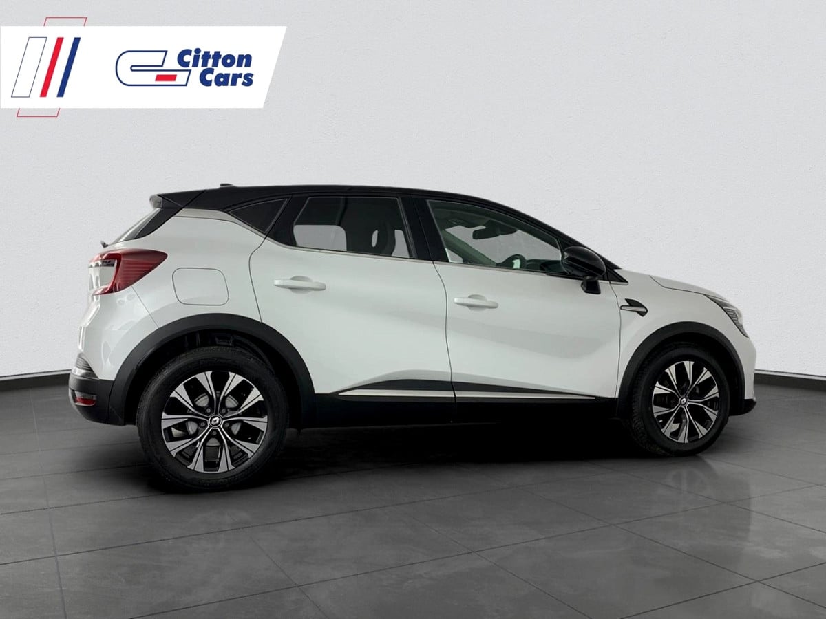 Photo 7 of 20