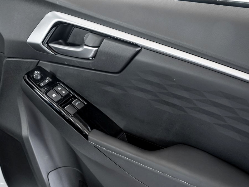 Photo 27 of 30