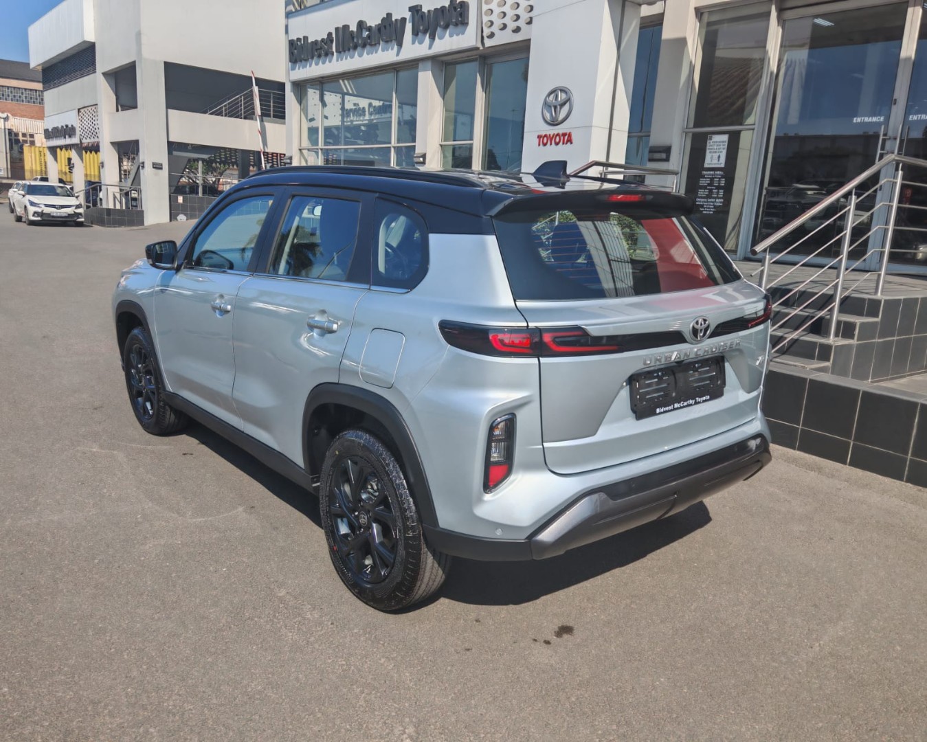 Photo 3 of 10