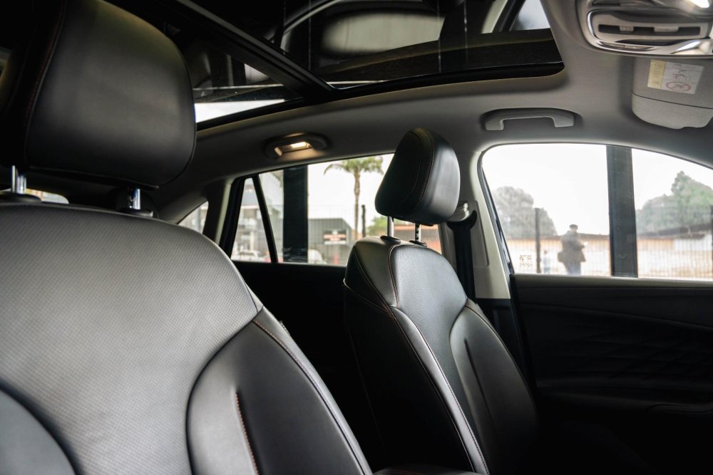 Photo 21 of 27