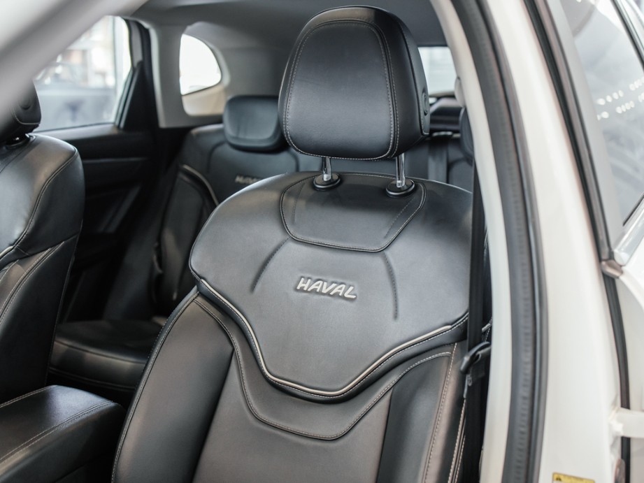Photo 18 of 22