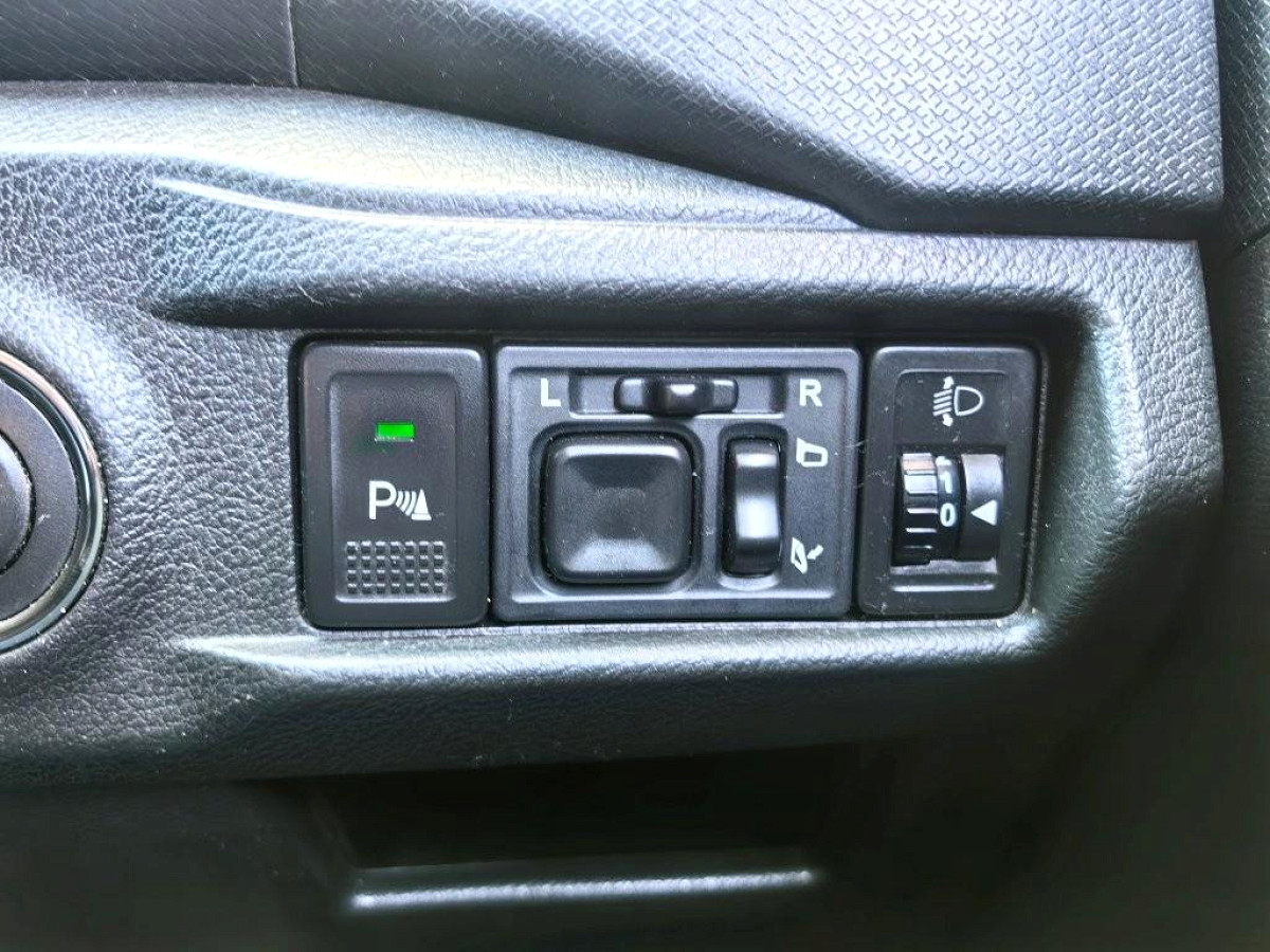 Photo 19 of 23