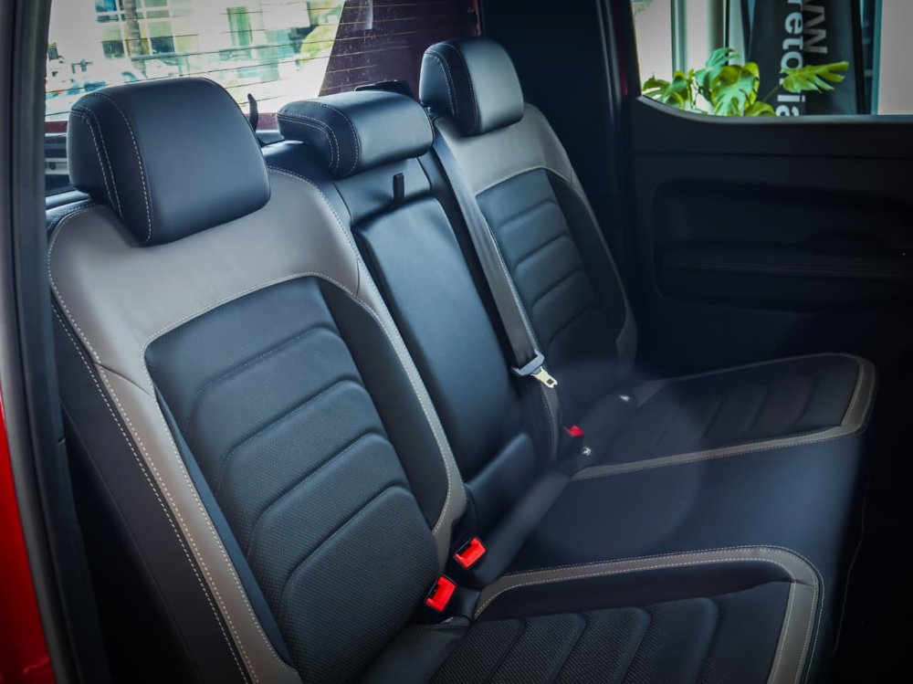 Photo 16 of 21