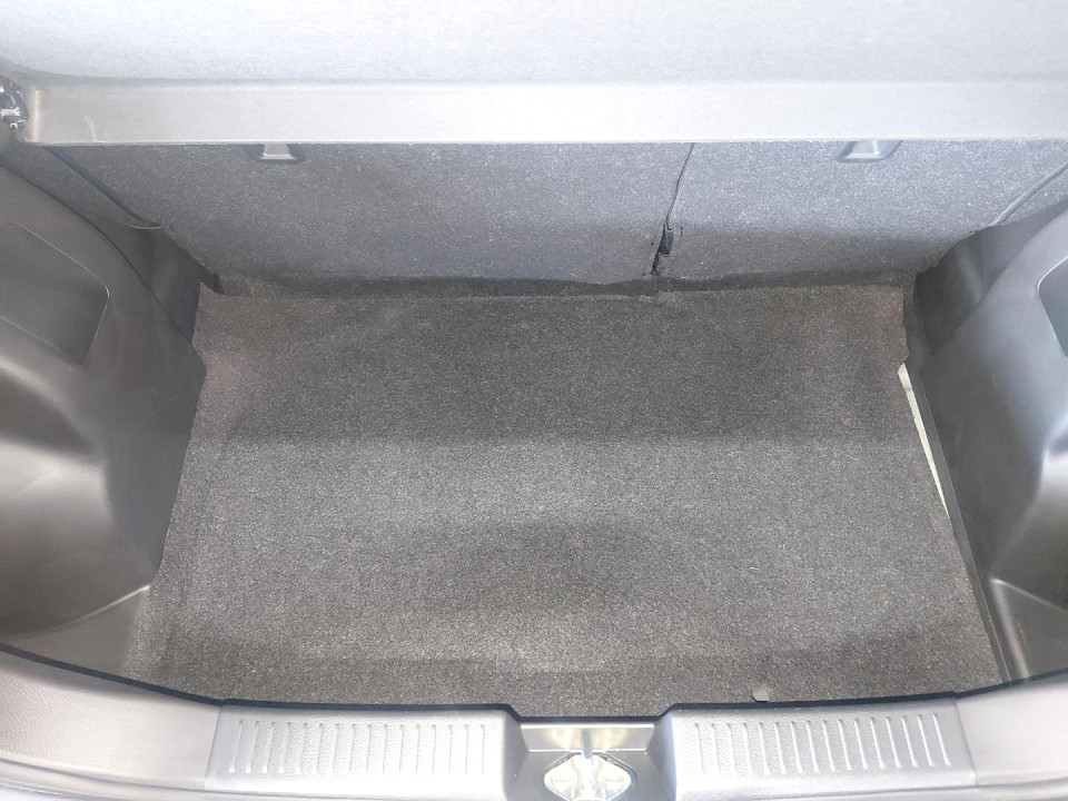Photo 12 of 24