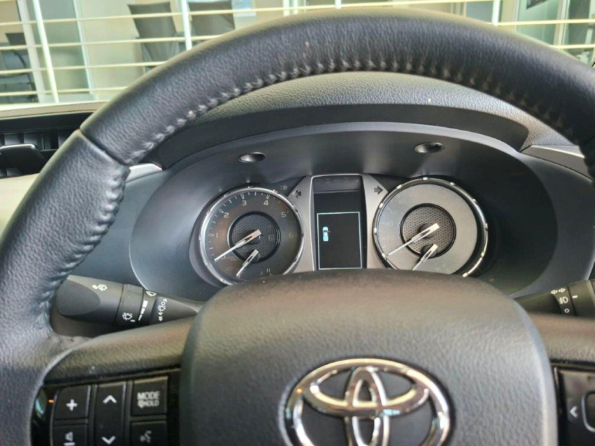 Photo 5 of 18