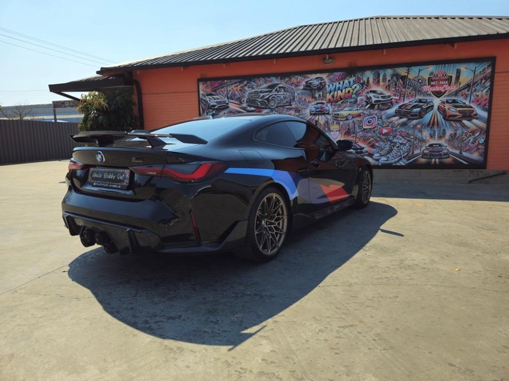 Photo 25 of 27