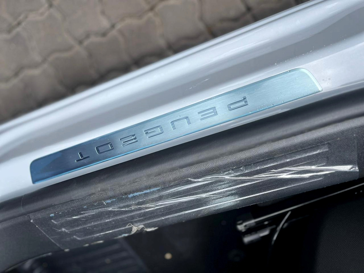 Photo 23 of 24