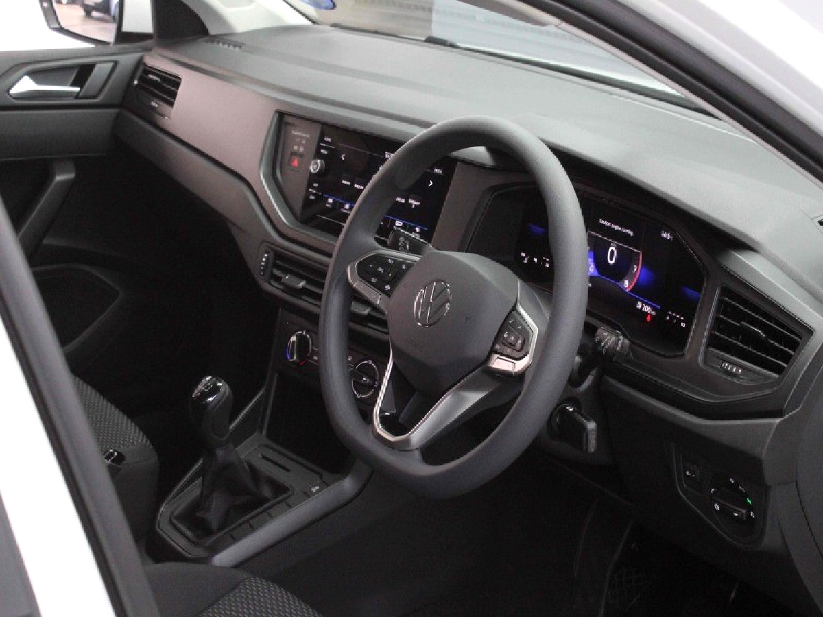 Photo 4 of 22