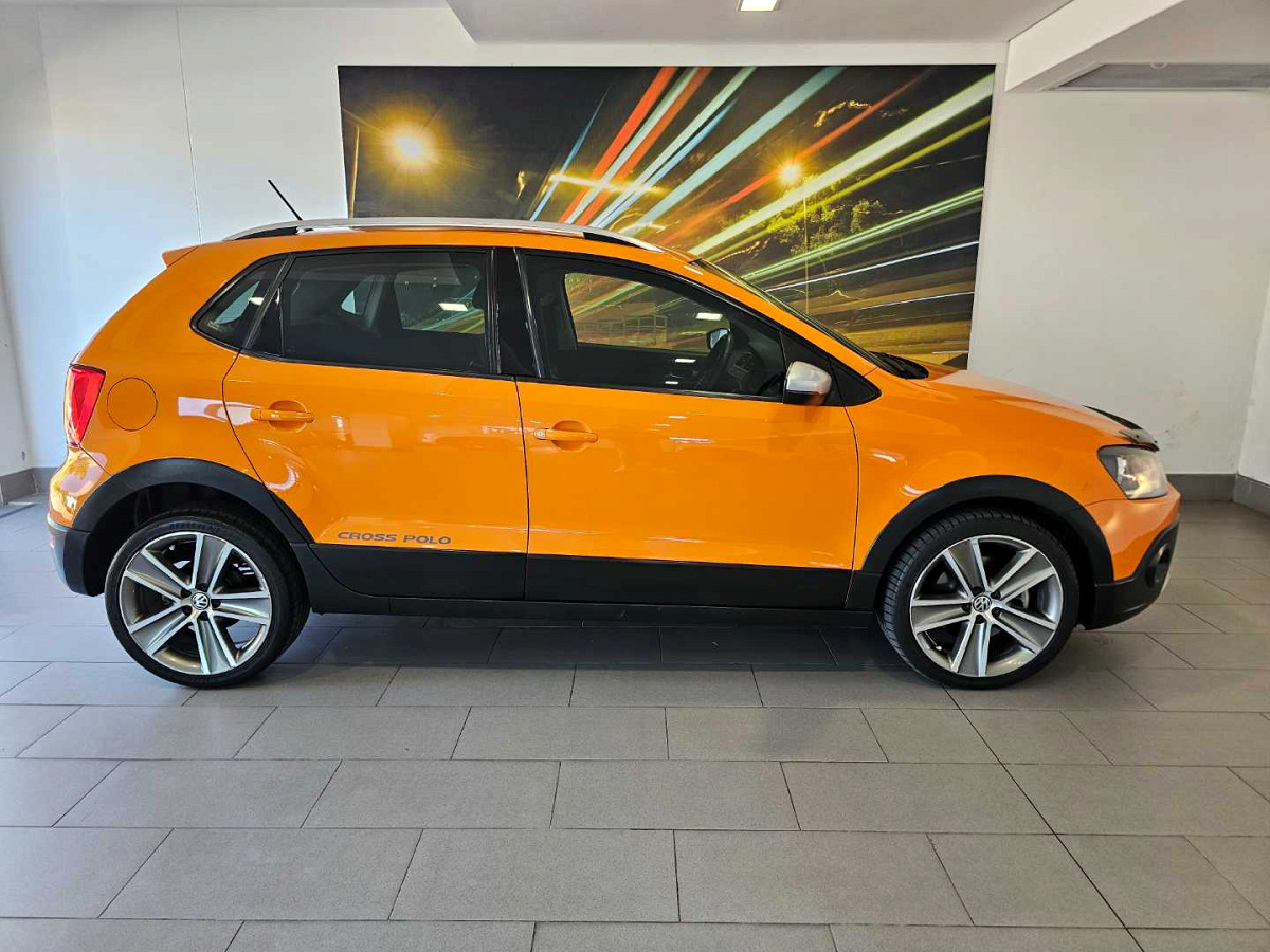 Photo 3 of 20