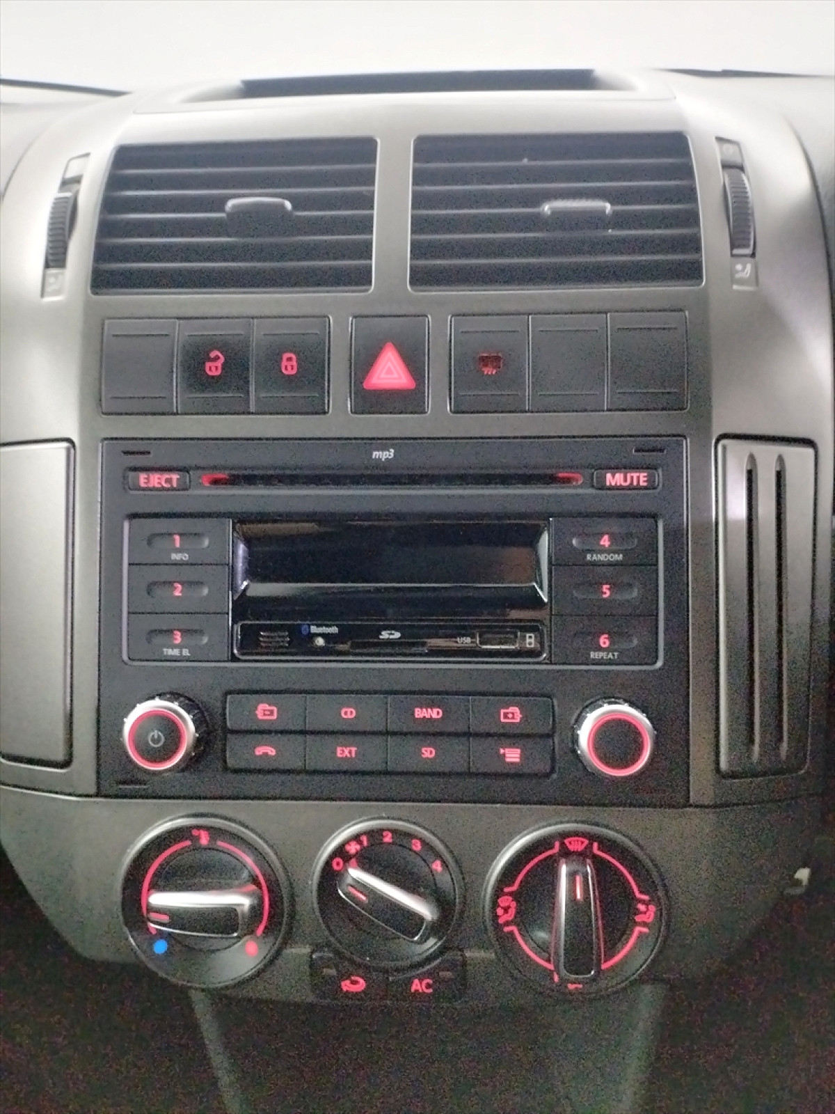 Photo 7 of 12